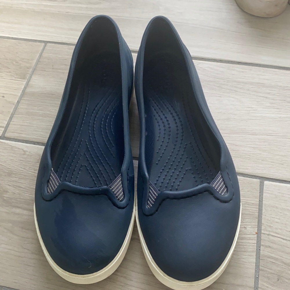 Crocs Women’s Flats